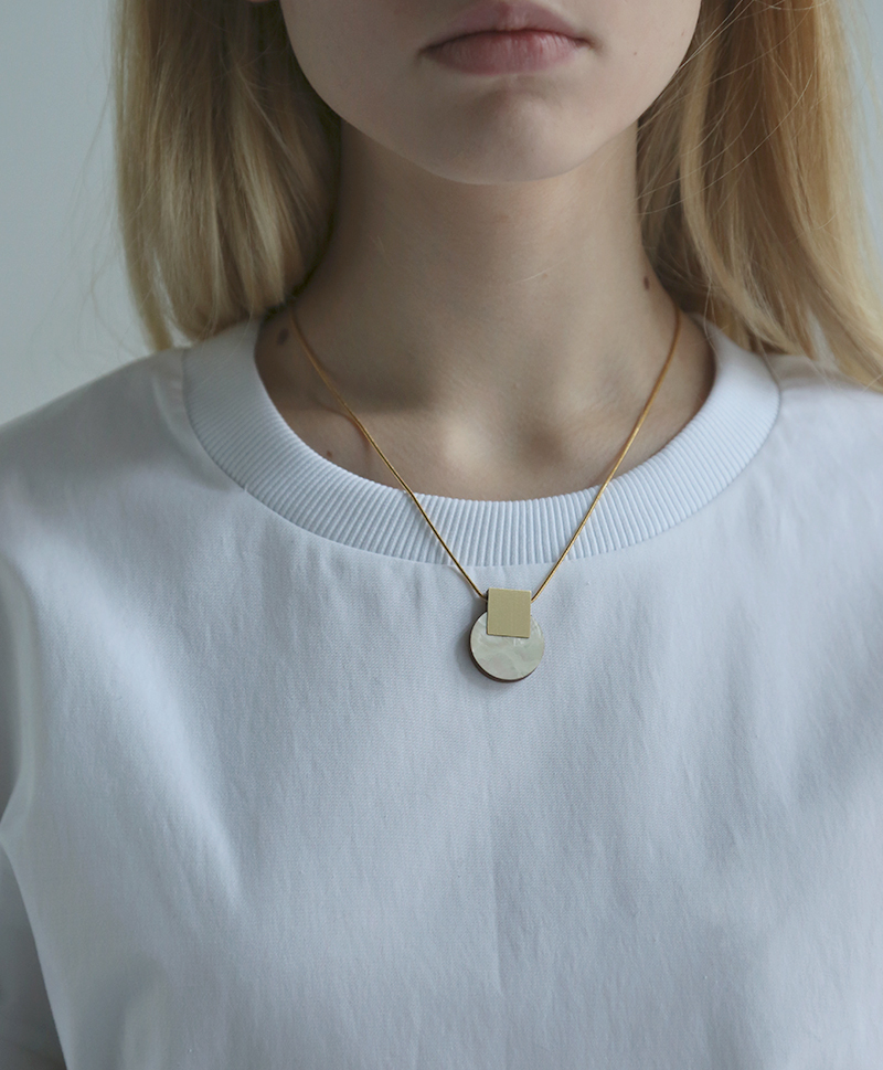 Подвеска Sol Necklace Mother of Pearl