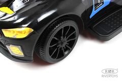 Толокар BMW F003FF-P с родительской ручкой