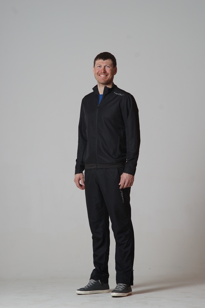 Беговой костюм детский Nordski Jr Sport черный