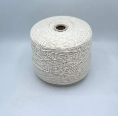 Millefili (пр.Италия). 2/15 750м/100гр, 70% Меринос, 30% Кашемир, цвет-Молочный(46218), арт.35135