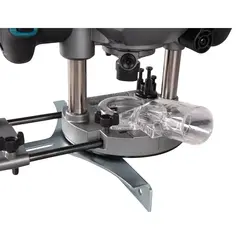 Аккумуляторный погружной фрезер Makita RP001GZ