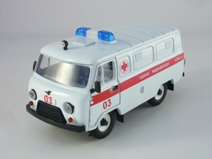 UAZ-3741 Ambulance 1:43 Agat Mossar Tantal