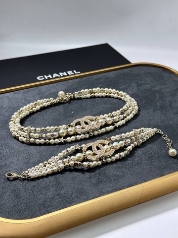 Чокер и браслет CHANEL
