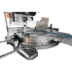 Аккумуляторная торцовочная пила консольного типа Makita LS003GZ01