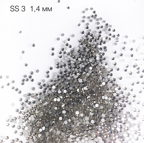 Стразы белые Crystal Swarovski SS3 (1.3 мм) купить за 1350&nbsp;руб