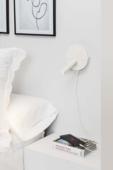DUAS Бра с ридером белый USB C LED 3W 2700K