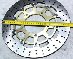 Диск тормозной передний лепестковый на Suzuki GSX R 600/750 2006-2007 / GSX R 1000 2005-2008