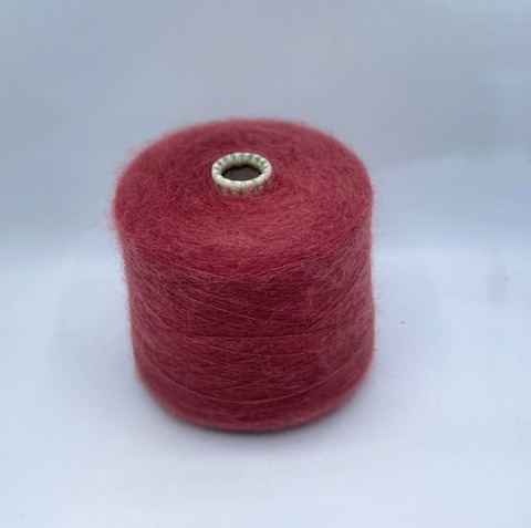 Filati Venezia (пр.Италия),art-Kid silk, 900/100гр, 70%Супер кидмохер, 30%Шелк, цвет-Помада, арт-34934
