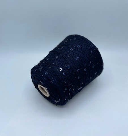 G&G Filati (пр.Италия),art-Cosmo 400/100гр, 100%Меринос+пайетка(черный голографик) 3мм/6мм на нити эластана,цвет-Темно-синий. арт.34066