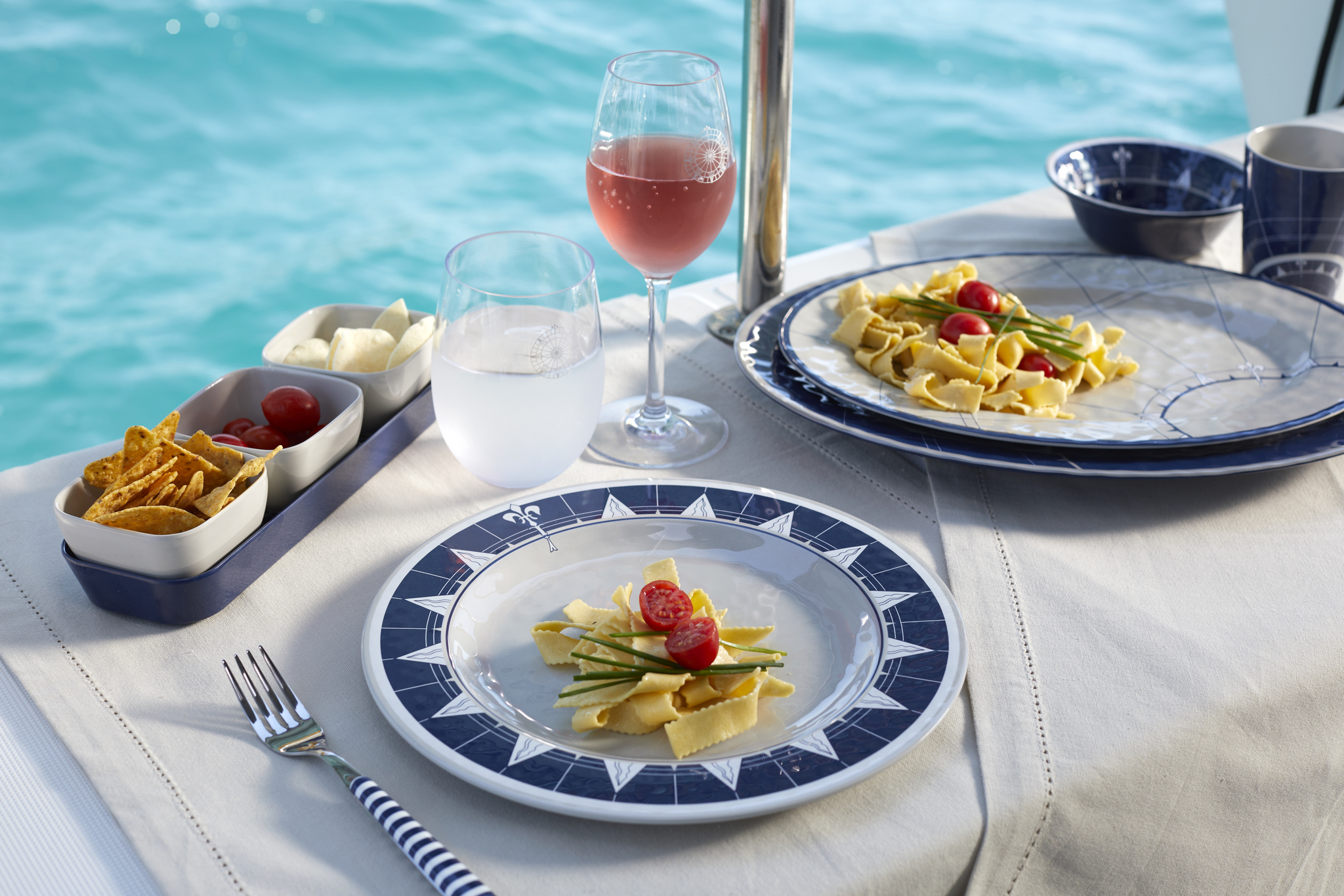MELAMINE SNACK SET, PACIFIC, 4 PC