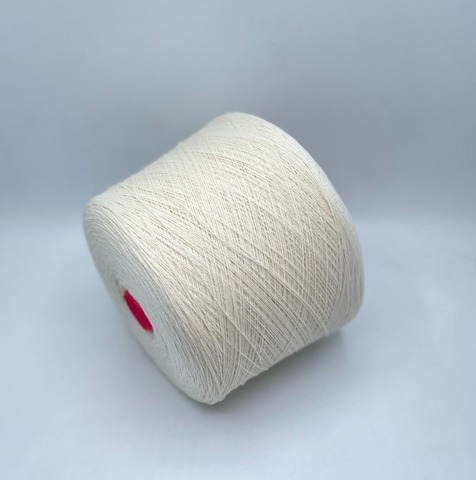 Zegna Baruffa (пр.Италия), art-Kent , 2/18 900м/100 гр. 100% Меринос, цвет-Молочный(306/19/1),арт-35066