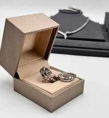 Кольцо ЗМЕЯ-SERPENTI одинарное с камнями на голове lux качество rose/white VGOLD