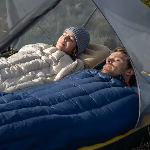 Пуховый спальный мешок Naturehike CWM400