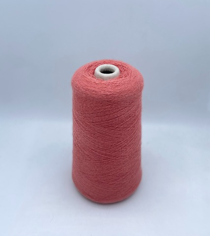 Бобинная пряжа (пр.Италия), 1450м/100гр,  50% меринос, 50% акрил+люрекс, цвет-Розовый коралл, арт.34214
