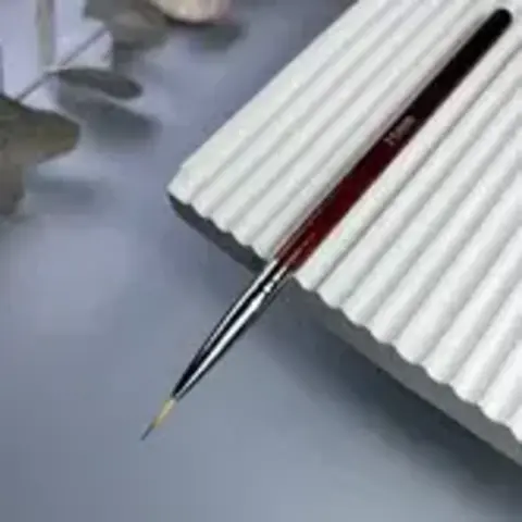 Nail Art Кисть для дизайна Волосок 11 мм. красное дерево (в тубе)