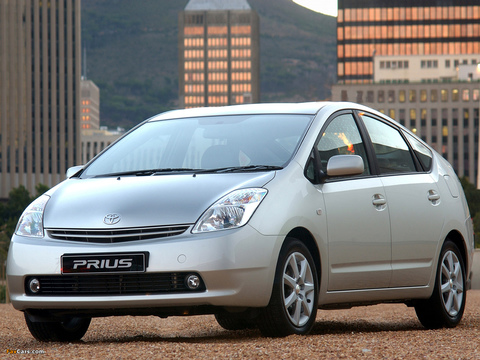 Чехлы на Toyota Prius 2003–2009 г.в.