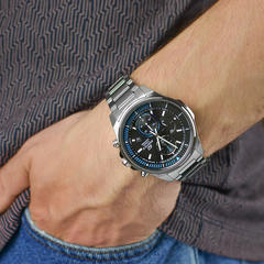 Часы мужские Casio  EFR-S572D-1AVUEF Edifice