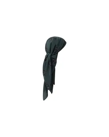 Летиция (Letecia), Косынка из изумрудного крепдешина с черными цветами
