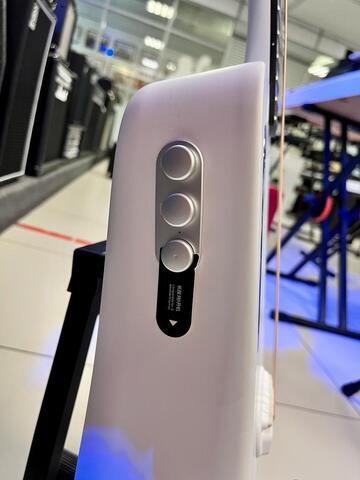 LAVA ME 2 FreeBoost White