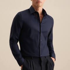 Сорочка мужская Seidensticker Slim Fit 01.693650-19 из фактурной ткани тёмно-синяя