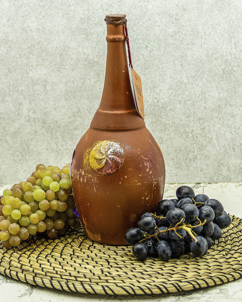 Вино Maran Winery Нораванк Красное сухое в Кувшине 2017 г.у. 14% 1,2 л, Армения