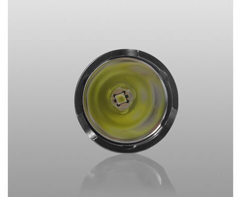 Фонарь ручной Armytek Dobermann XP-E2 черный/белый лам.:светодиод. CR123x2 (F02002BR)