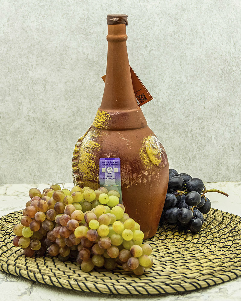 Вино Maran Winery Нораванк Красное сухое в Кувшине 2017 г.у. 14% 1,2 л, Армения