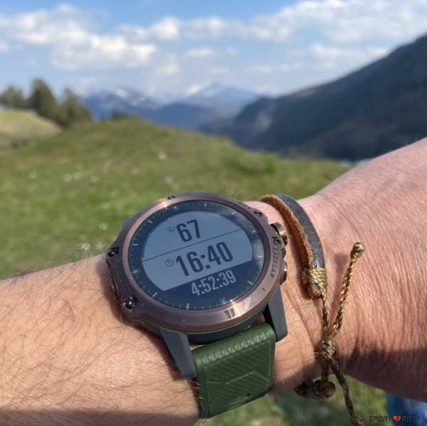Coros Vertix Mountain Hanter
