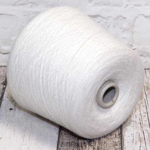 Смесовка с ангорой NEW MILL MERINO 1/24 белый молочный