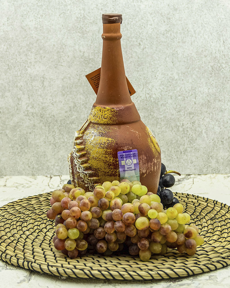 Вино Maran Winery Нораванк Красное сухое в Кувшине 2017 г.у. 14% 1,2 л, Армения