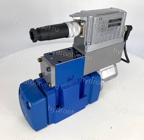 Фото 4WRLE10E100LJ-4X/MXY/24A1 - Пропорциональный сервораспределитель с обратной связью по положению золотника и со встроенным усилителем (OBE), Ду10, A1 = ±10 В, номинальный расход 100 л/мин, схема E, каналы управления XY = X и Y внешние