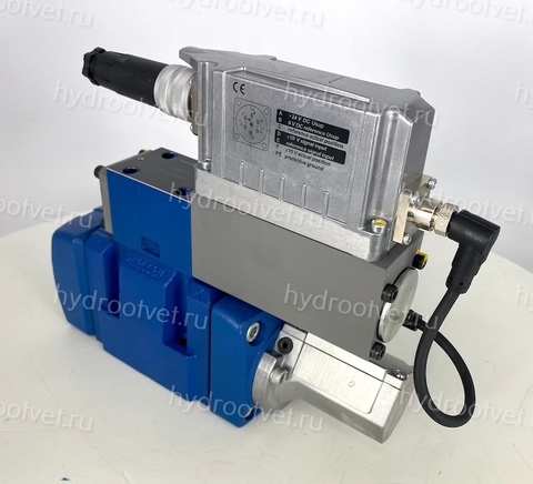 Фото 4WRLE10E100LJ-4X/MXY/24A1 - Пропорциональный сервораспределитель с обратной связью по положению золотника и со встроенным усилителем (OBE), Ду10, A1 = ±10 В, номинальный расход 100 л/мин, схема E, каналы управления XY = X и Y внешние