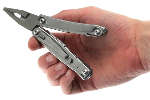 Мультитул Leatherman Rev серебристый (832130)