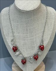 kole-choker-s-podveskami-klubnikami-chernye-krasnye-style-by-gucci