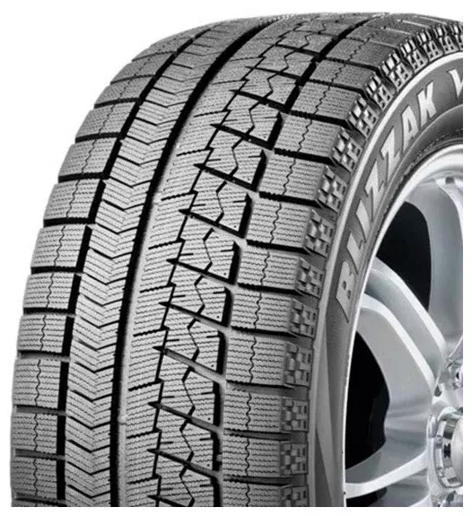 Bridgestone Blizzak VRX 215/50 R17 91S зимняя