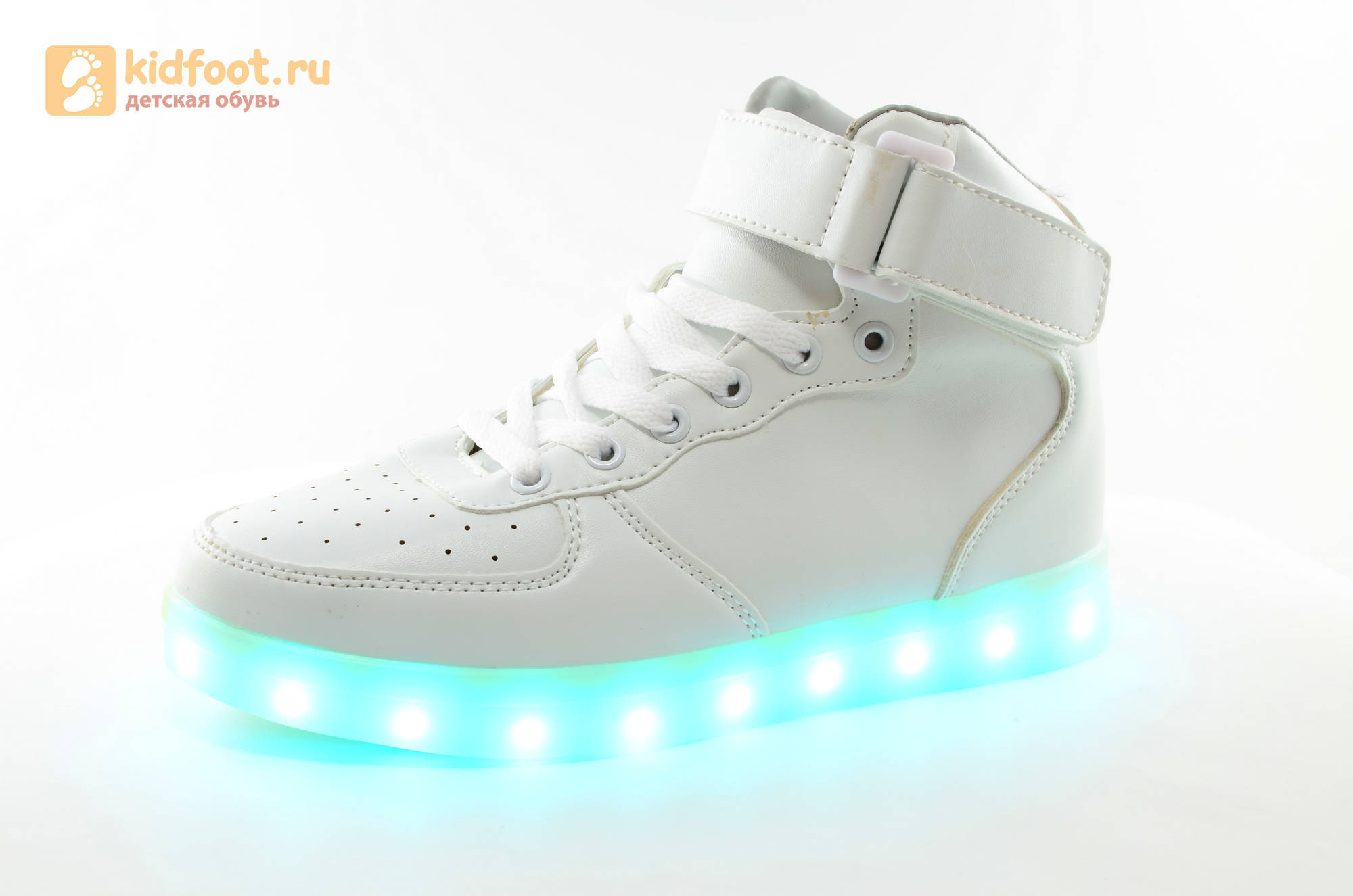 Светящиеся высокие кроссовки с USB зарядкой Fashion (Фэшн) на шнурках и липучках, цвет белый, светится вся подошва