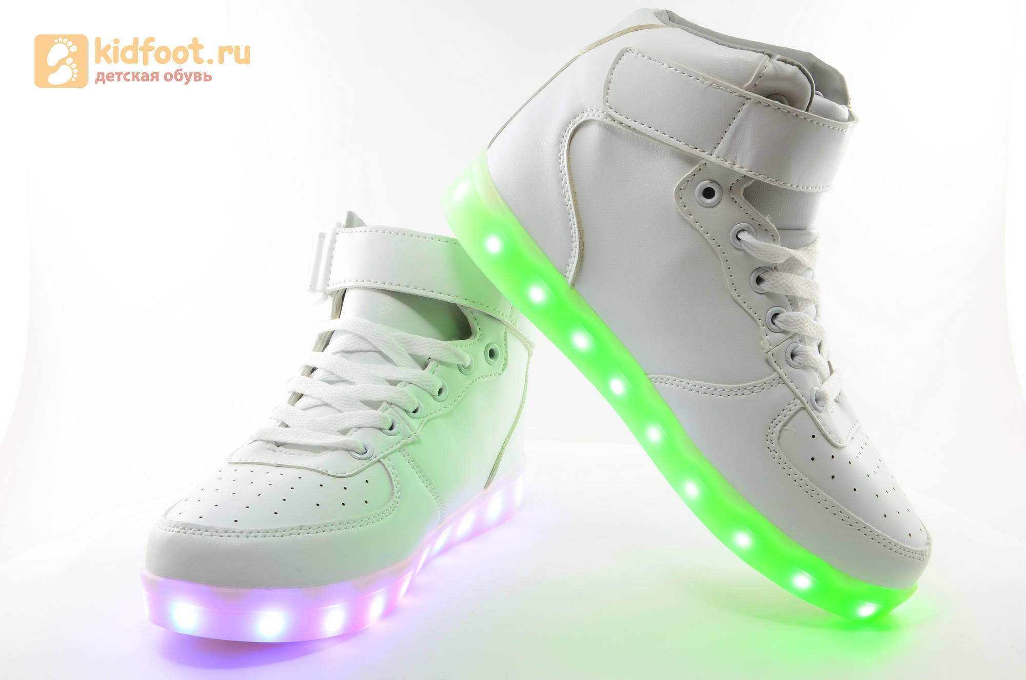 Светящиеся высокие кроссовки с USB зарядкой Fashion (Фэшн) на шнурках и липучках, цвет белый, светится вся подошва