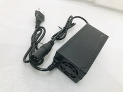 Зарядное устройство для аккумулятора электровелосипеда на 36V Вольт 2А Штекер XLR 3 Pin