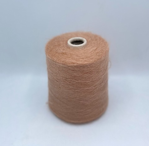 Бобинная пряжа (пр.Италия),art-Silkid 950м/100гр,75%Суперкид мохер  25%Шелк , цвет- Капучино , арт.28068