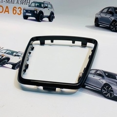 Рамка чехла КПП Lada Vesta (Черный лак)