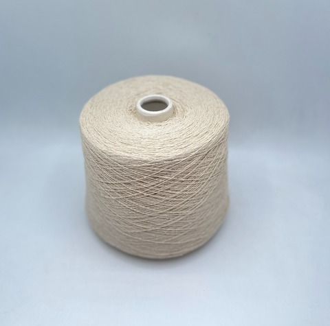 Luxury Selection by Ri.Go(пр.Италия), art-Bourette silk ,2/15 750м/100гр, 100%Буретный шелк, цвет-Светло-бежевый ,арт.30535