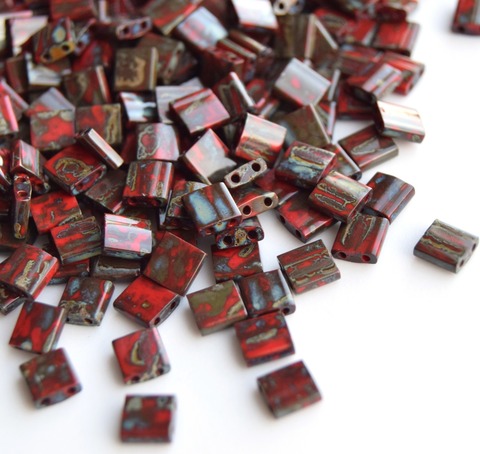 TL-4521 Бисер Миюки тила Пикассо красный непрозрачный /Miyuki Tila Opaque Picasso Red