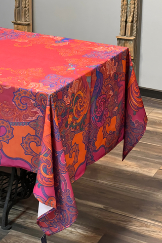 Tablecloth 