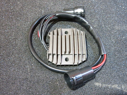 Реле зарядки Kawasaki ZX6R   636 00-04 21066-0002