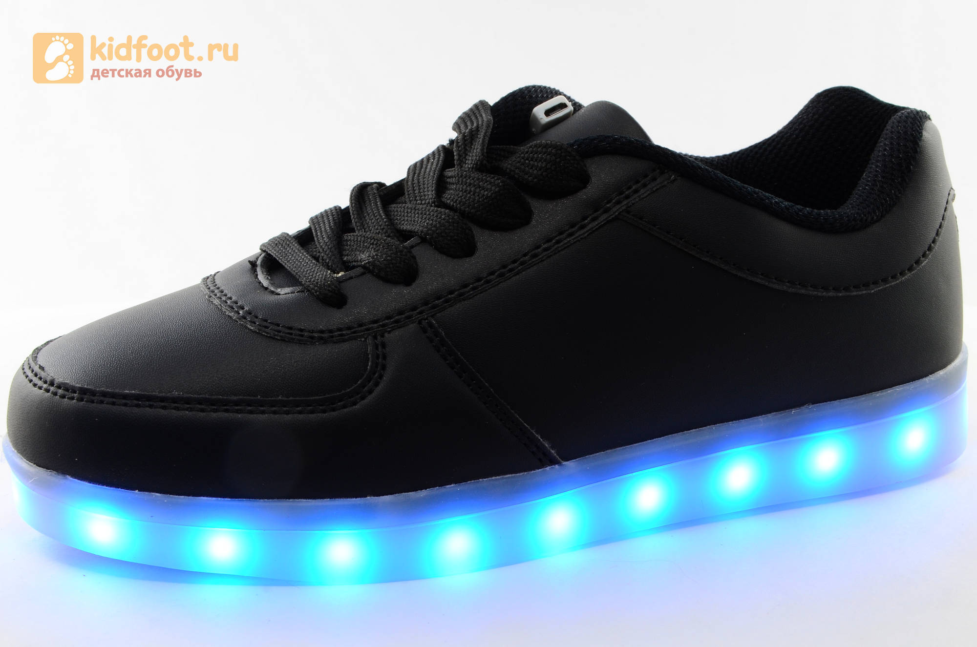 Светящиеся кроссовки с USB зарядкой Fashion (Фэшн) на шнурках, цвет черный, светится вся подошва