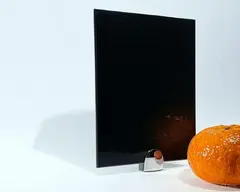 Крашеное стекло DecoLart Black (RAL 9005)