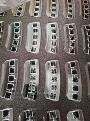ML. (CURE2400) Кюветы для реакций, 6 мм (уп.1400шт) для METROLAB 2300 (МЕТРОЛАБ 2300) Diatron MI Zrt.,Венгрия
