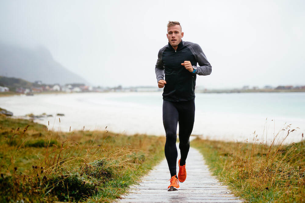 Craft Urban Run Fuseknit куртка для бега мужская - 8