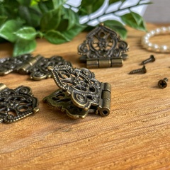 Петли для шкатулок фигурные 