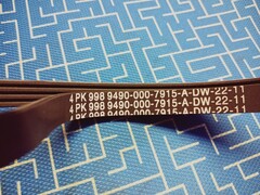 Ремень бензореза UNITED PARTS для STIHL TS800 (4PK998 LB) 94900007915 (90-1240)